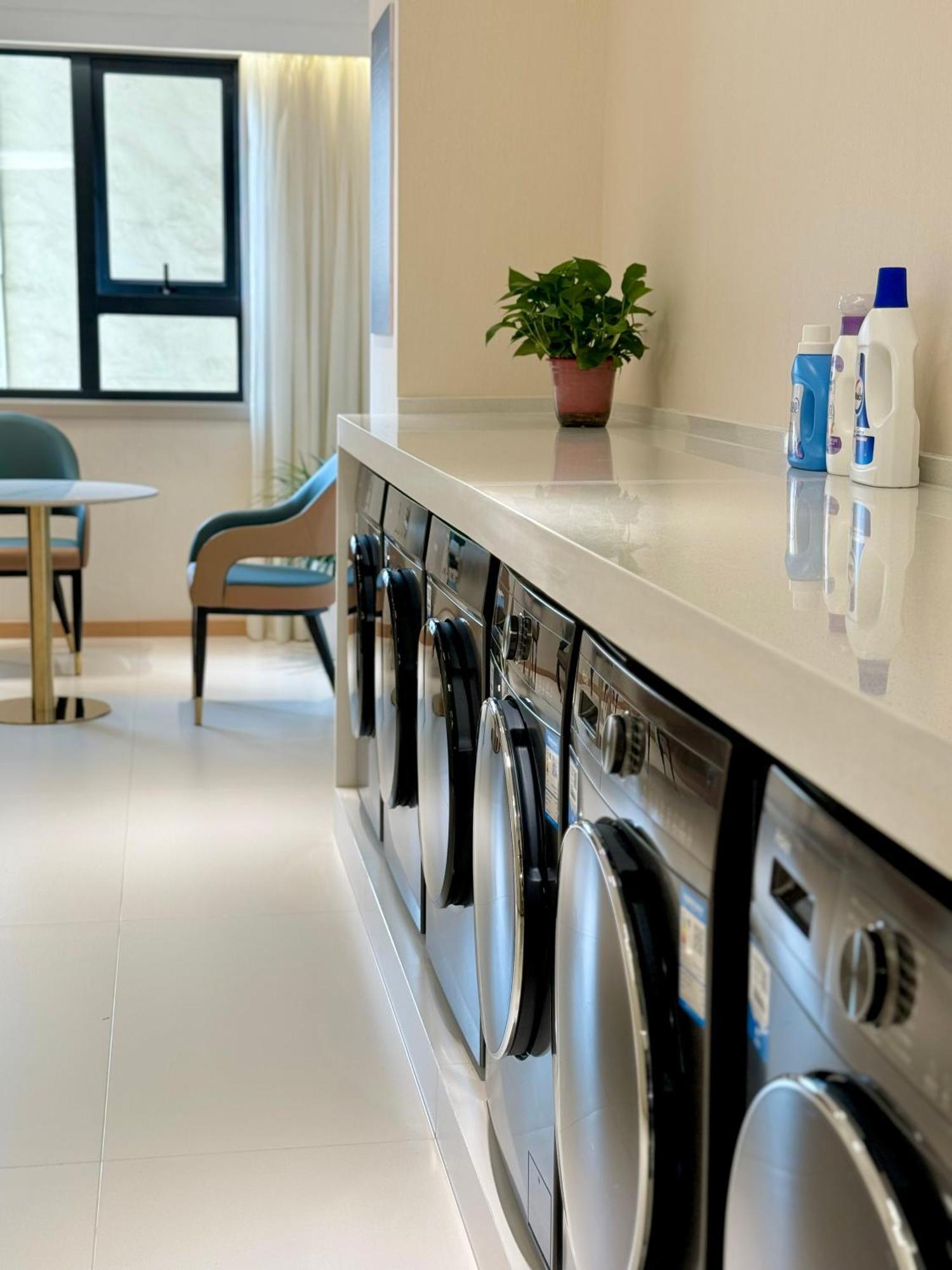 Jin Jiang West Capital International Hotel The Bell And Drum Tower Muslim Quarter & Metro Line 6 & Indoor Swimming Pool & Self-Service Free Laundry Room Xi'an  Esterno foto