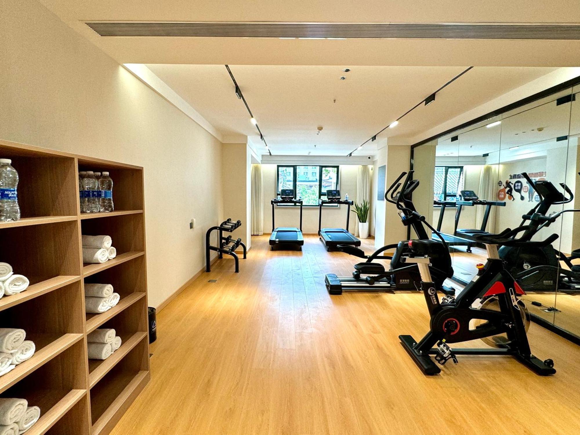 Jin Jiang West Capital International Hotel The Bell And Drum Tower Muslim Quarter & Metro Line 6 & Indoor Swimming Pool & Self-Service Free Laundry Room Xi'an  Esterno foto