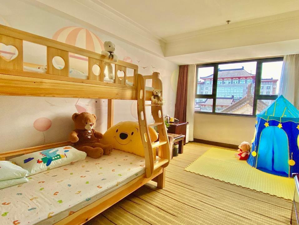 Jin Jiang West Capital International Hotel The Bell And Drum Tower Muslim Quarter & Metro Line 6 & Indoor Swimming Pool & Self-Service Free Laundry Room Xi'an  Esterno foto