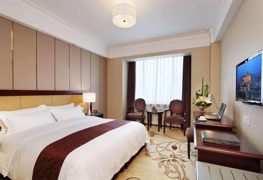Jin Jiang West Capital International Hotel The Bell And Drum Tower Muslim Quarter & Metro Line 6 & Indoor Swimming Pool & Self-Service Free Laundry Room Xi'an  Esterno foto